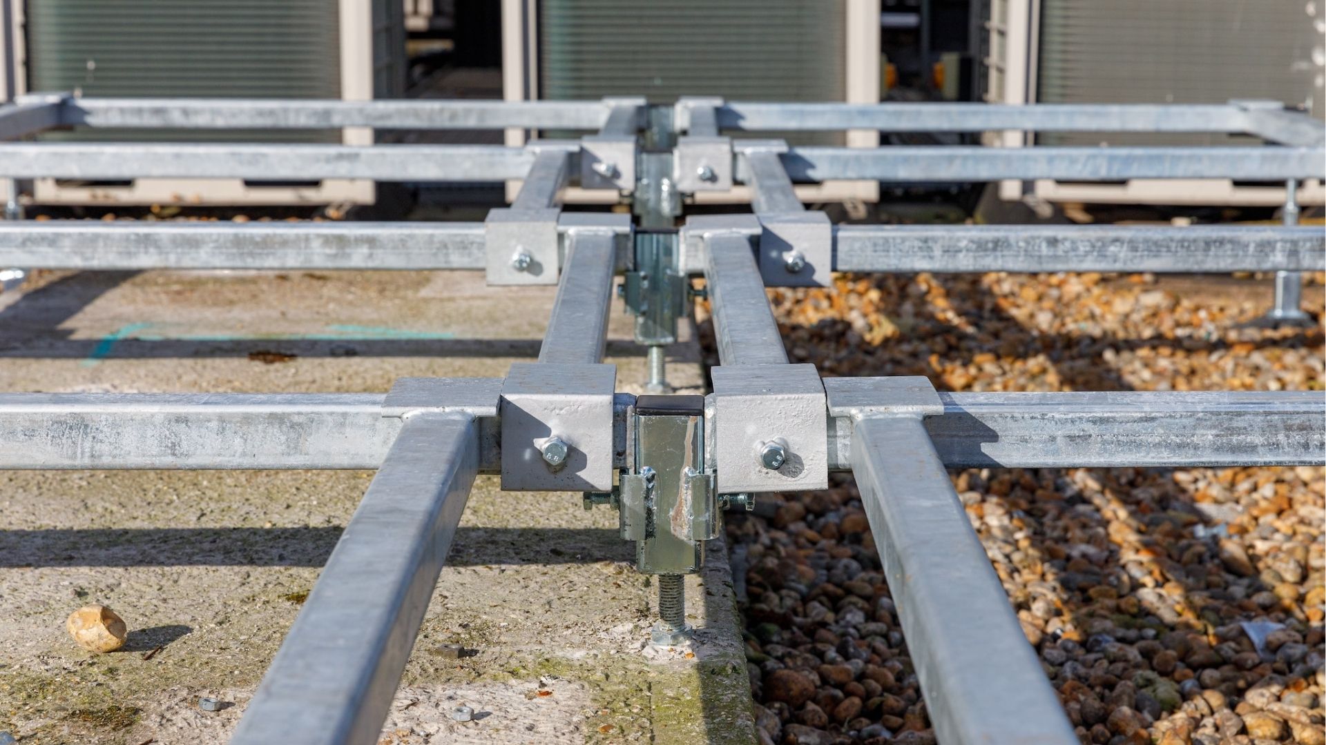 brymec duraframe installed on chelsea and westminster hospital roof